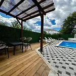 Iman Villa *