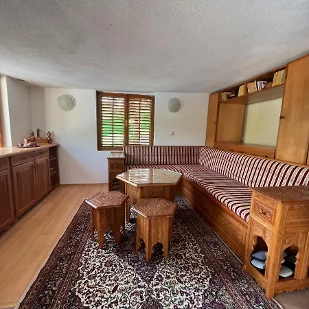 Villa 4 Star *