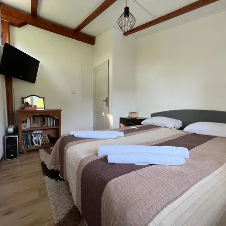 4 Star Villa *